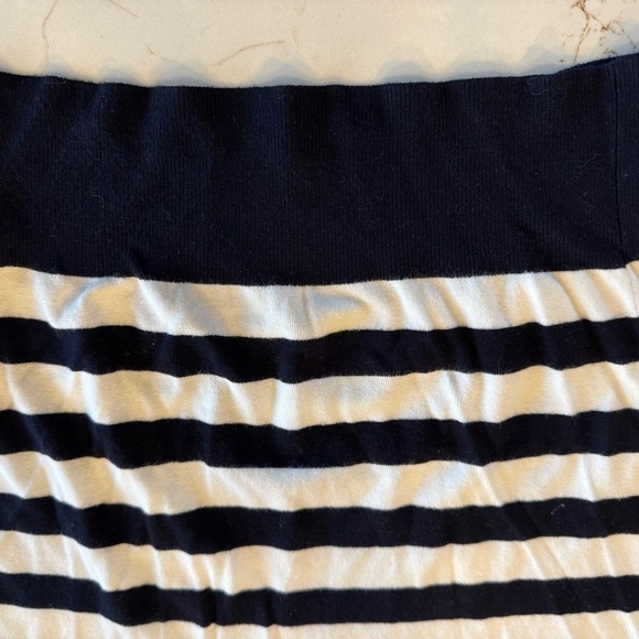 Zara Black and White Stripe Viscose Blend Short Sleeve Pullover Crew Sweater / M - Picture 2 of 8